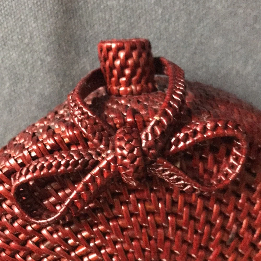Brand new! Gorgeous handmade burgundy mini basket bag CUTE BOHO FABULOUSNESS 🌞 - Picture 2 of 5